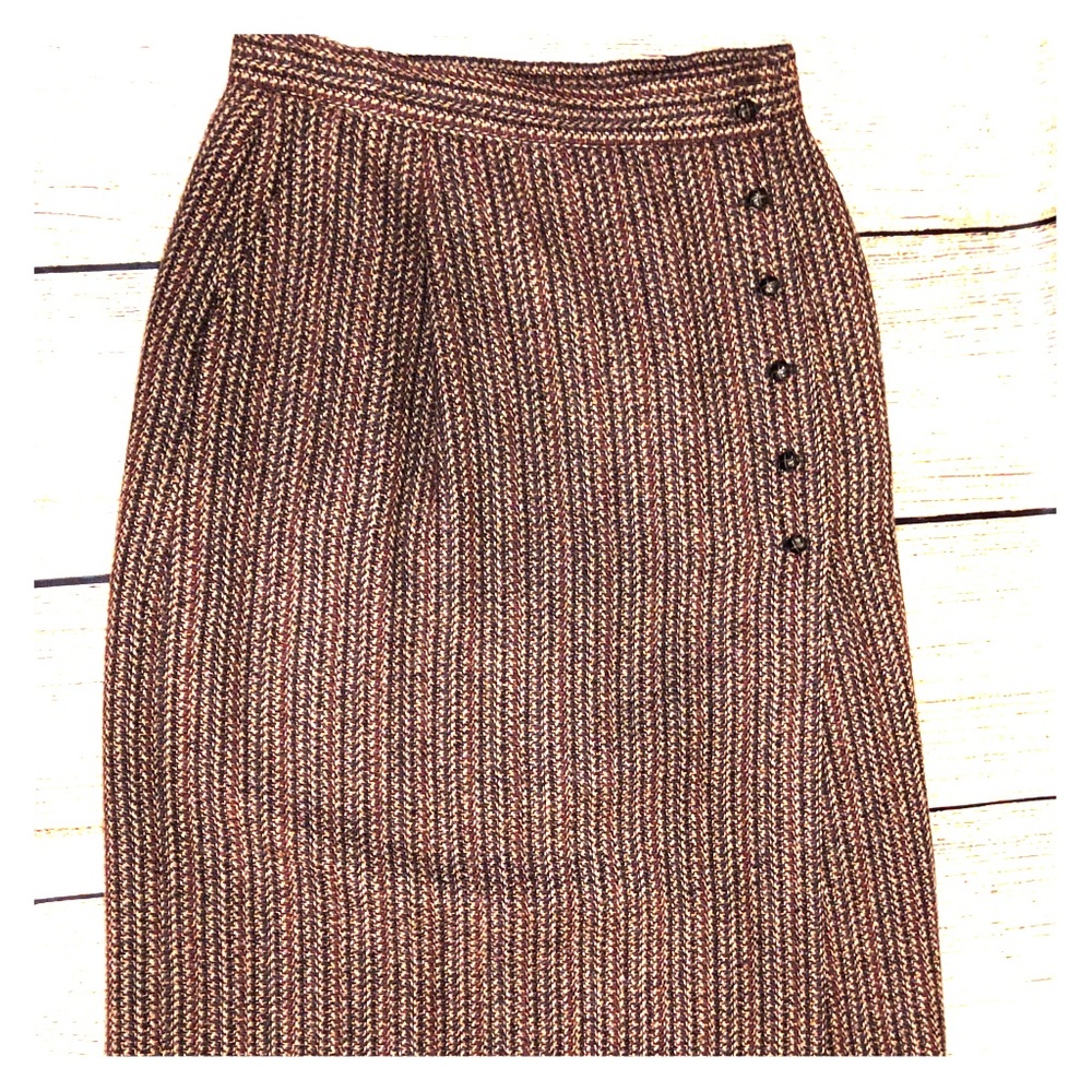 Dior wool skirt. FIRM $$!